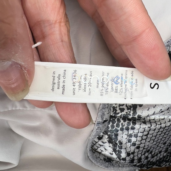 Bound by Bond Eye Australia Viva Metallic One Piece Swimsuit
Whitesnake Size S - Picture 5 of 5